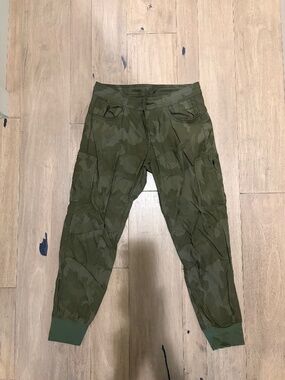 Prana Halle jogger